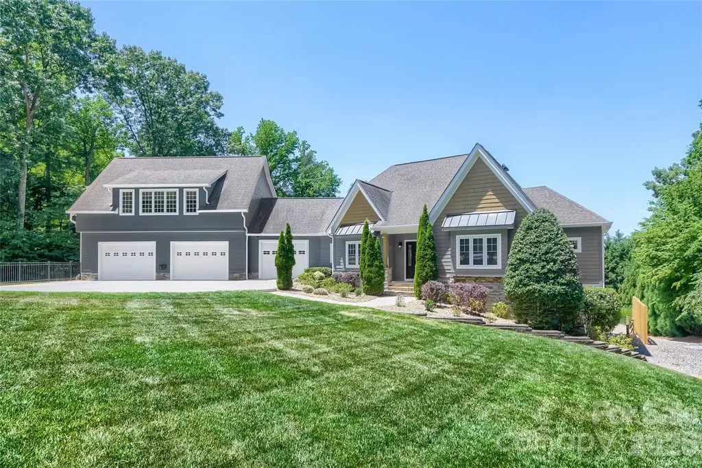 136 Bridlewood Drive Mooresville NC 28117