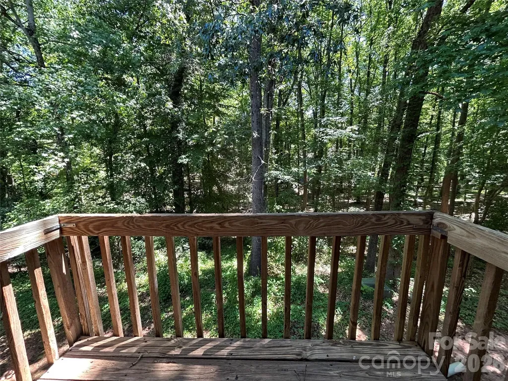 6466 Windsor Gate Lane Charlotte NC 28215