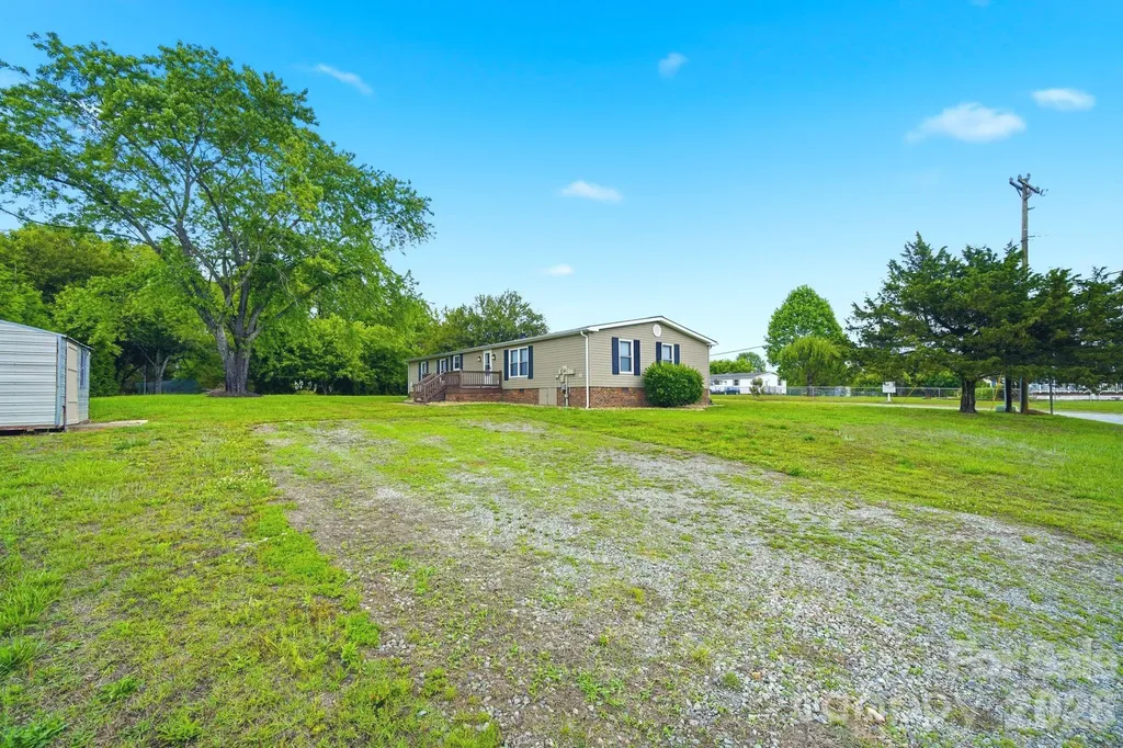 132 Greenway Road Iron Station NC 28080