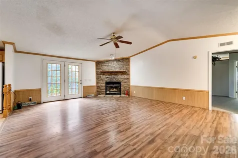 197 Savannah Meadows Trail Sylva NC 28779