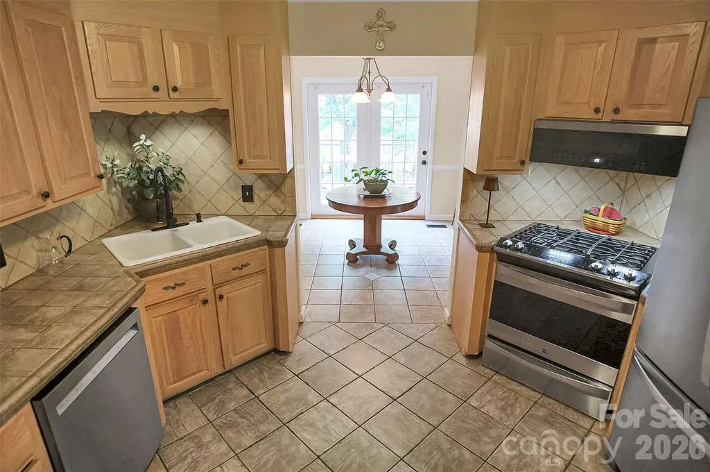 104 Doral Court Kings Mountain NC 28086