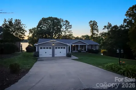 104 Doral Court Kings Mountain NC 28086