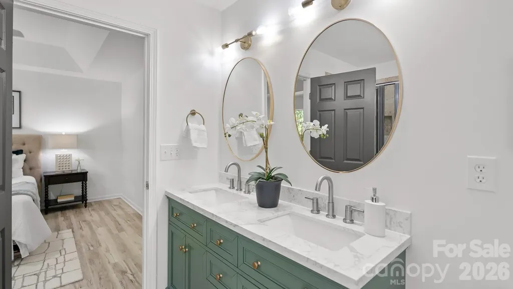 8815 Burnt Umber Drive Charlotte NC 28215
