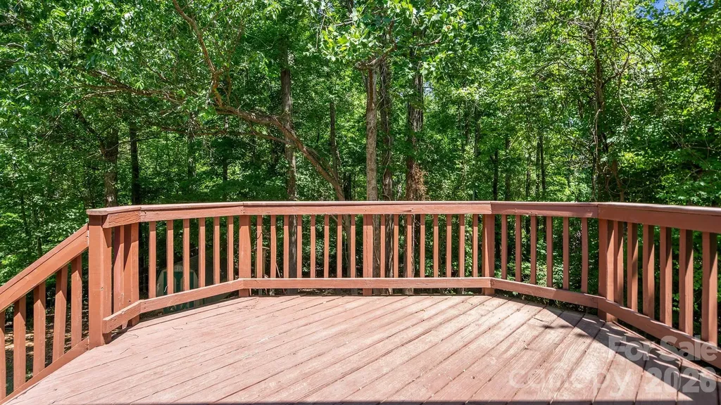 8815 Burnt Umber Drive Charlotte NC 28215