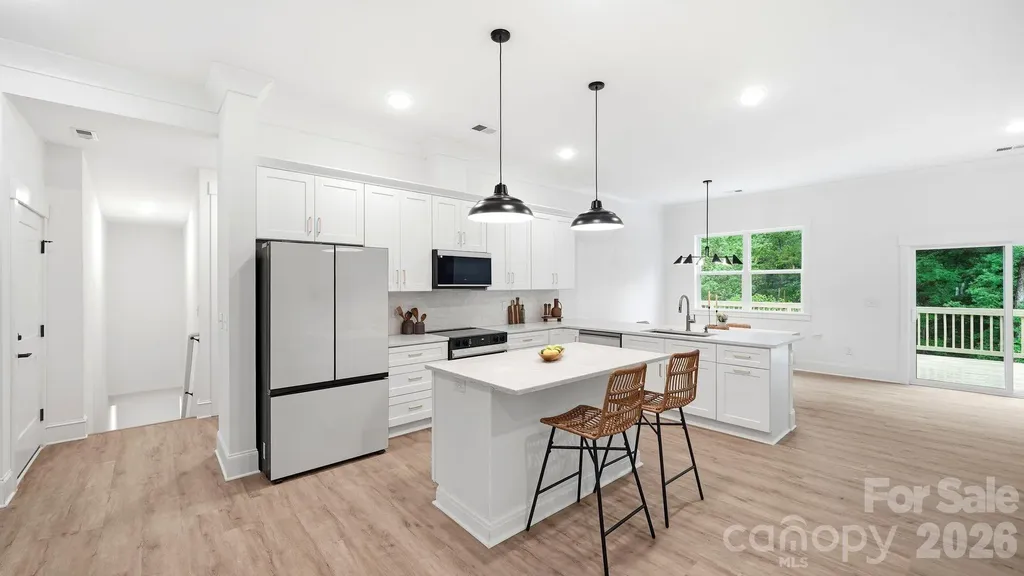 825 Breezewood Drive Charlotte NC 28262