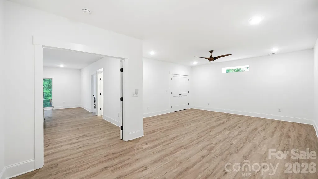 825 Breezewood Drive Charlotte NC 28262