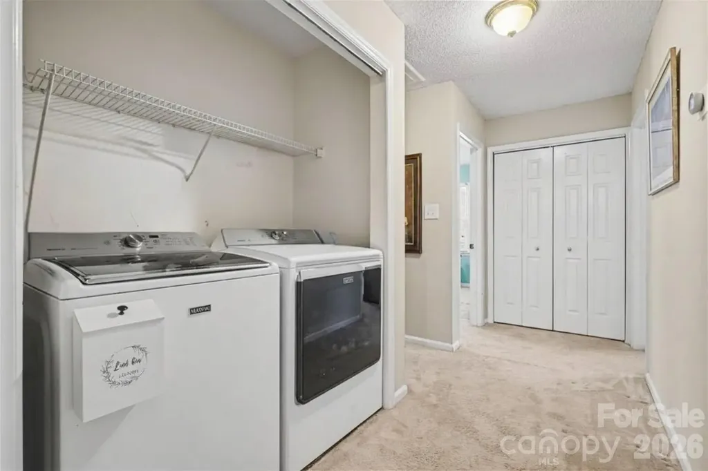 4300 Saxonbury Way Charlotte NC 28269