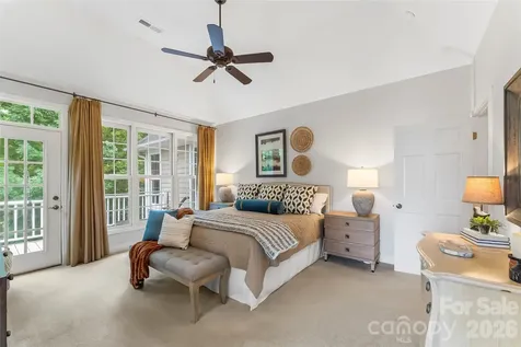 483 Cross Creek Drive Marion NC 28752