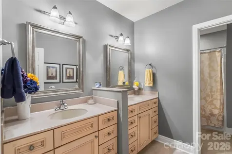 483 Cross Creek Drive Marion NC 28752