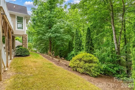 483 Cross Creek Drive Marion NC 28752
