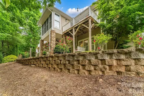 483 Cross Creek Drive Marion NC 28752