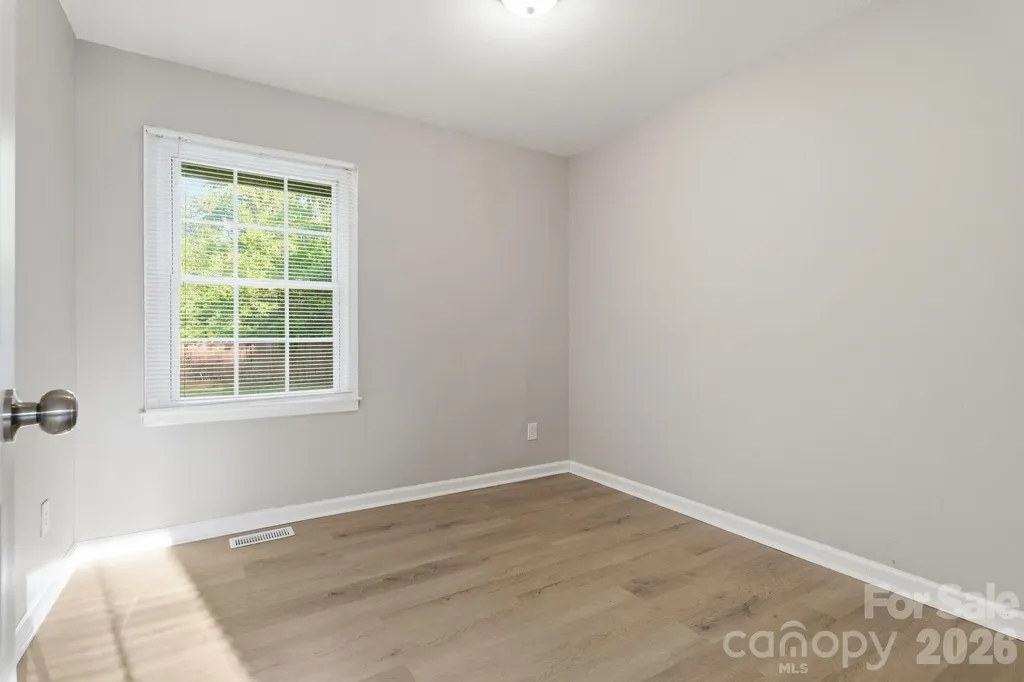 364 Leafmore Drive Charlotte NC 28213