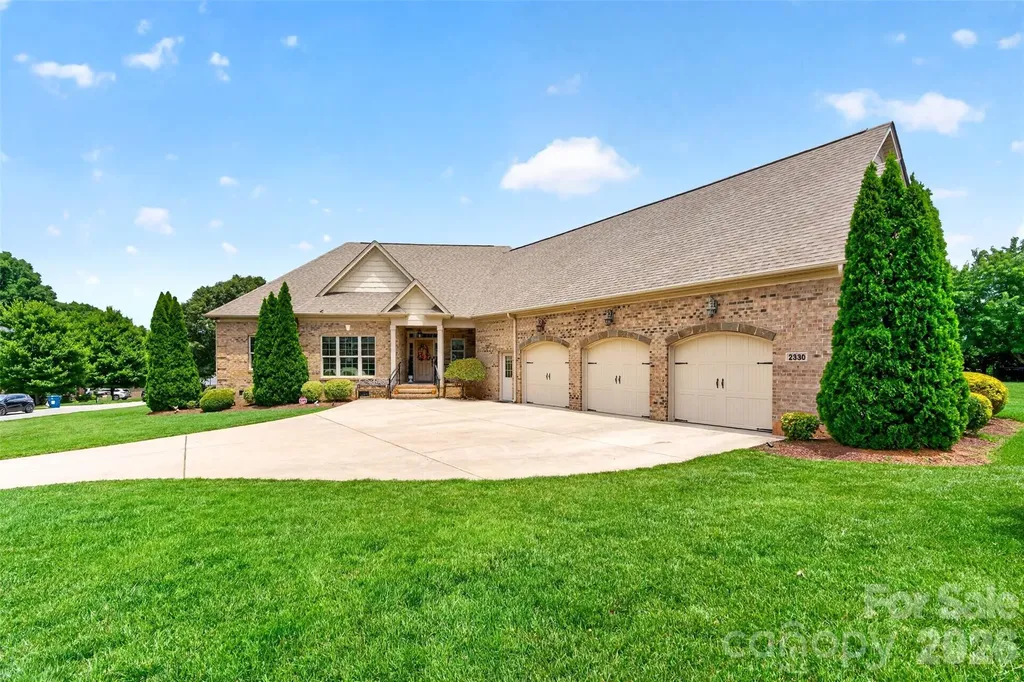 2330 Shiny Leaf Drive Denver NC 28037