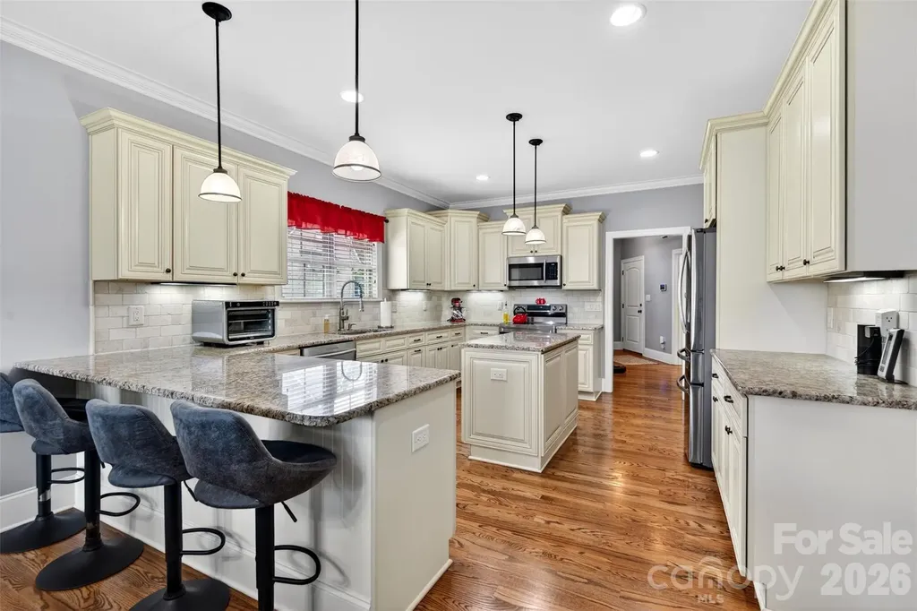 2330 Shiny Leaf Drive Denver NC 28037