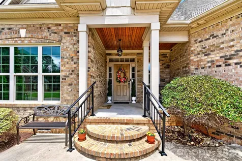 2330 Shiny Leaf Drive Denver NC 28037