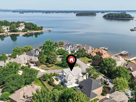17626 Spinnakers Reach Drive Cornelius NC 28031