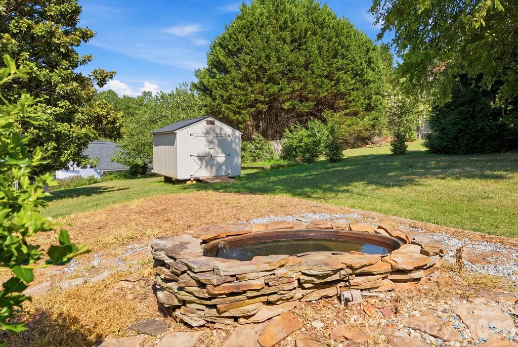 3842 Serenity Drive Hickory NC 28602