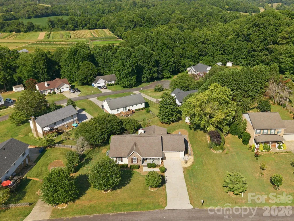 3842 Serenity Drive Hickory NC 28602