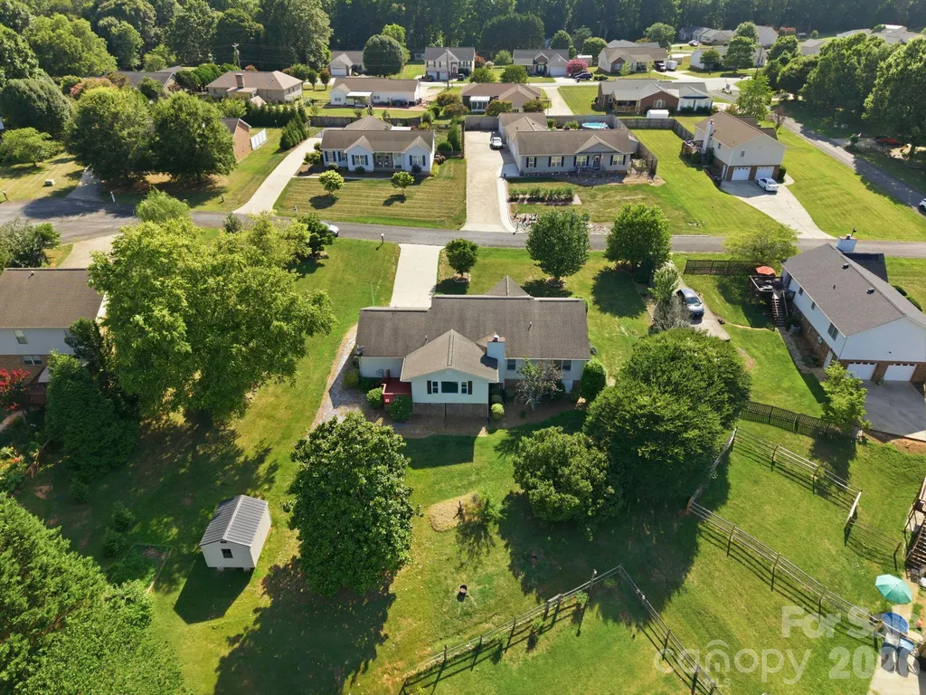 3842 Serenity Drive Hickory NC 28602