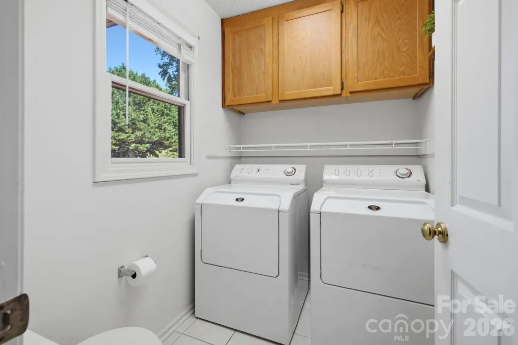 3842 Serenity Drive Hickory NC 28602