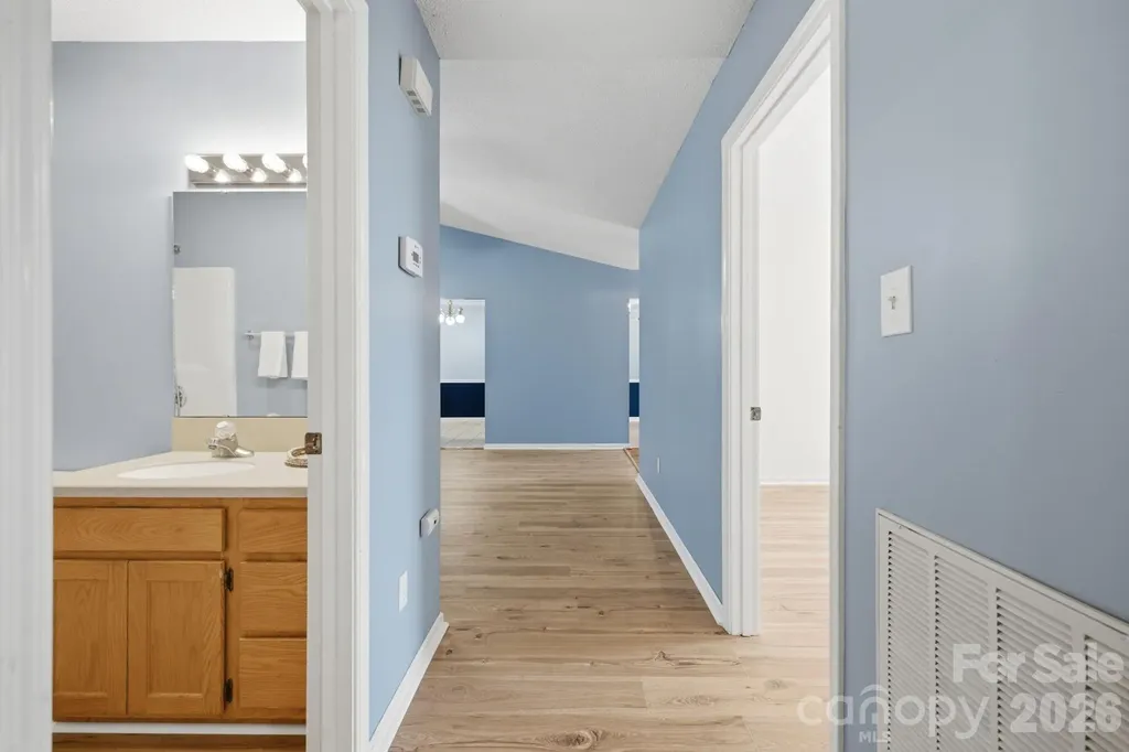 3842 Serenity Drive Hickory NC 28602