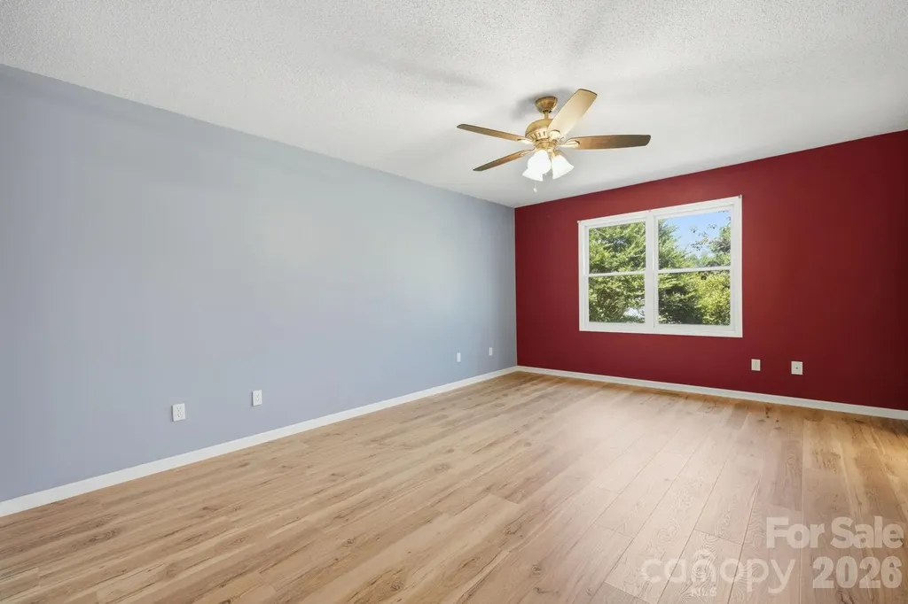 3842 Serenity Drive Hickory NC 28602