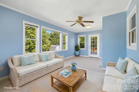 3842 Serenity Drive Hickory NC 28602