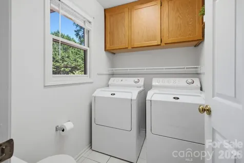 3842 Serenity Drive Hickory NC 28602
