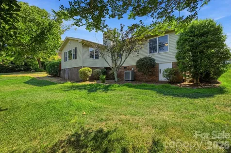 3842 Serenity Drive Hickory NC 28602