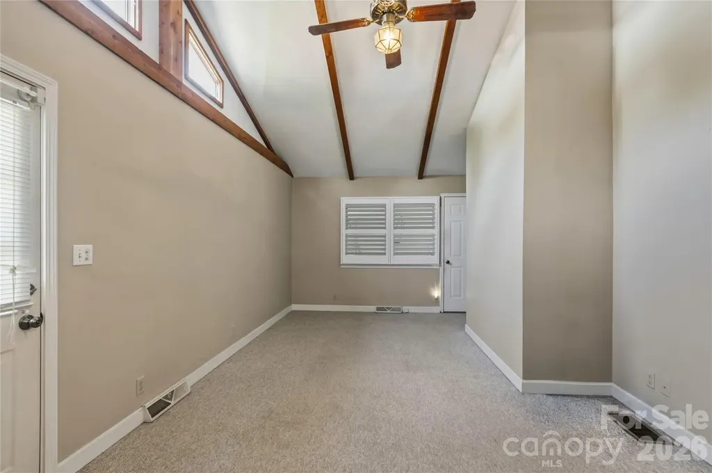 75 Hawthorne Drive Brevard NC 28712