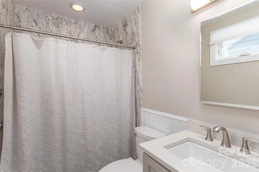 11 Pearl Street Black Mountain NC 28711