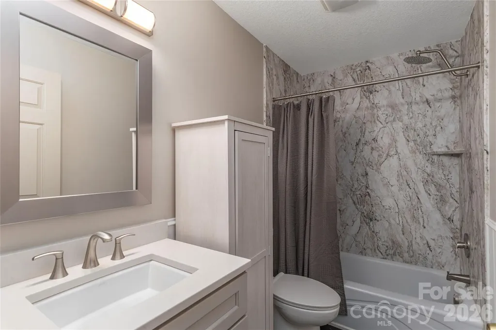11 Pearl Street Black Mountain NC 28711