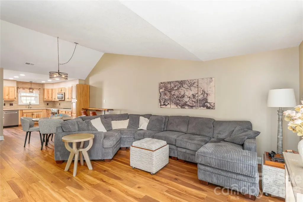 11 Pearl Street Black Mountain NC 28711