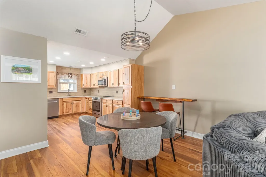 11 Pearl Street Black Mountain NC 28711