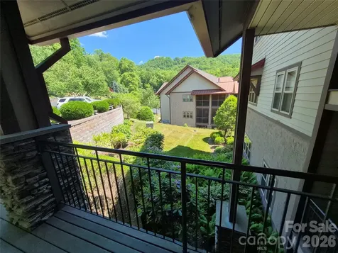 1564 Country Club Drive Maggie Valley NC 28751