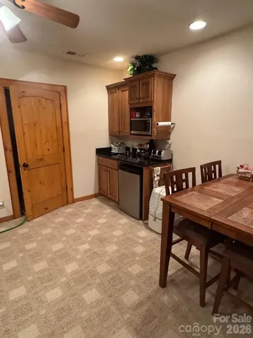 686 Hyacinth Drive Clyde NC 28721