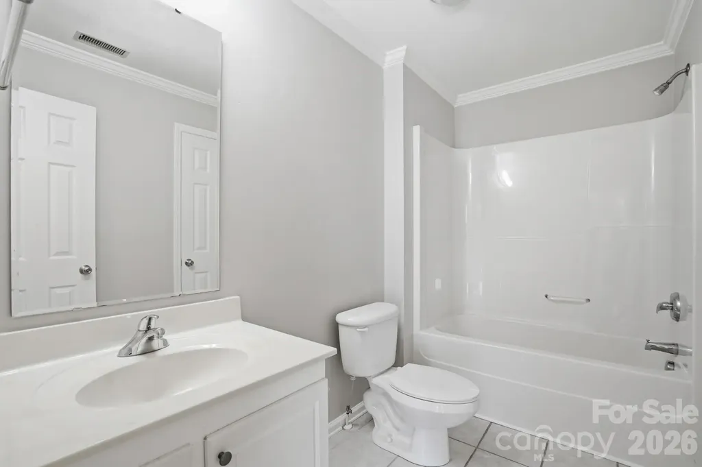 4322 Laurel Hill Lane Charlotte NC 28217