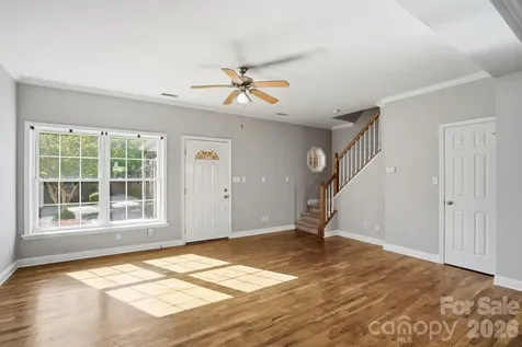 4322 Laurel Hill Lane Charlotte NC 28217