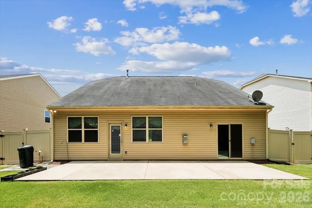 10214 Atkins Ridge Drive Charlotte NC 28213