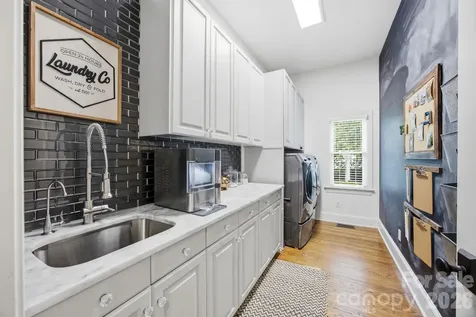 18620 Town Harbour Road Cornelius NC 28031