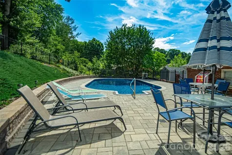 2959 Ramblewoods Drive Valdese NC 28690