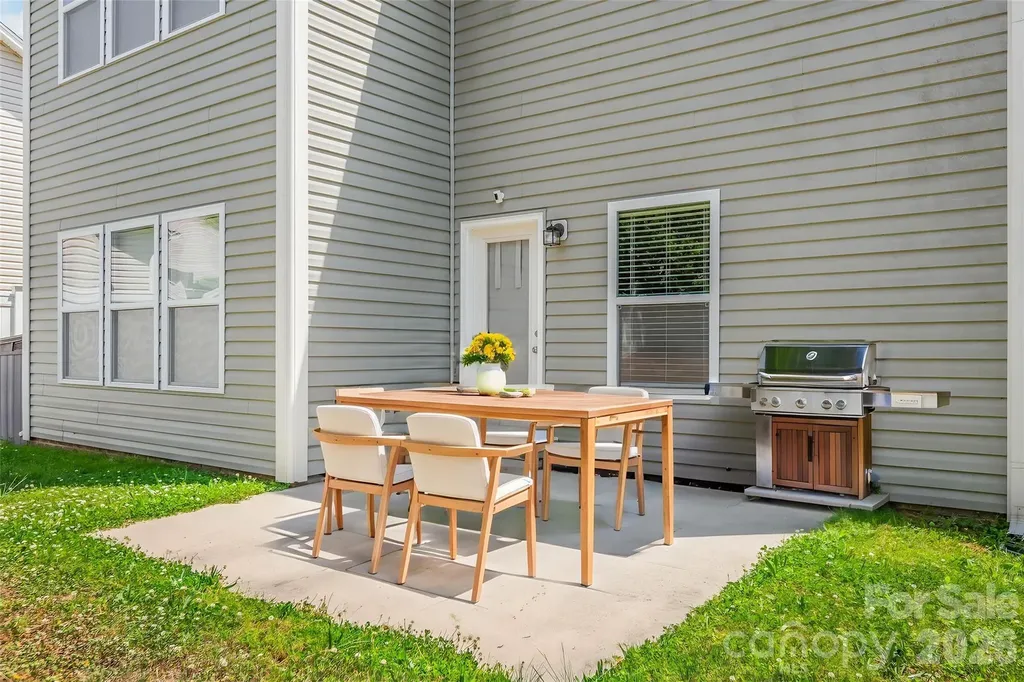 427 Inlet Place Drive Winston Salem NC 27127