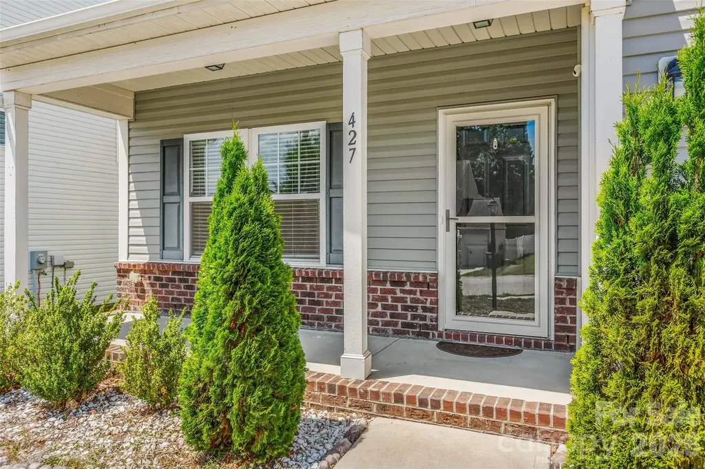 427 Inlet Place Drive Winston Salem NC 27127