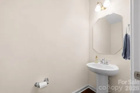 427 Inlet Place Drive Winston Salem NC 27127