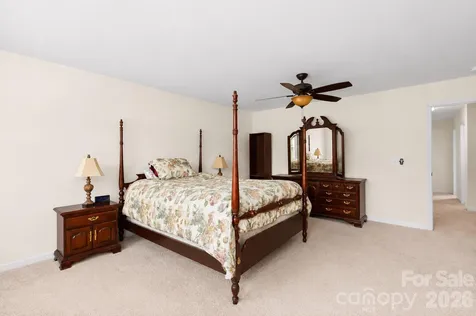 427 Inlet Place Drive Winston Salem NC 27127