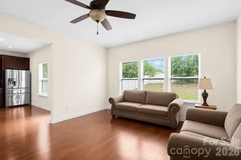 427 Inlet Place Drive Winston Salem NC 27127
