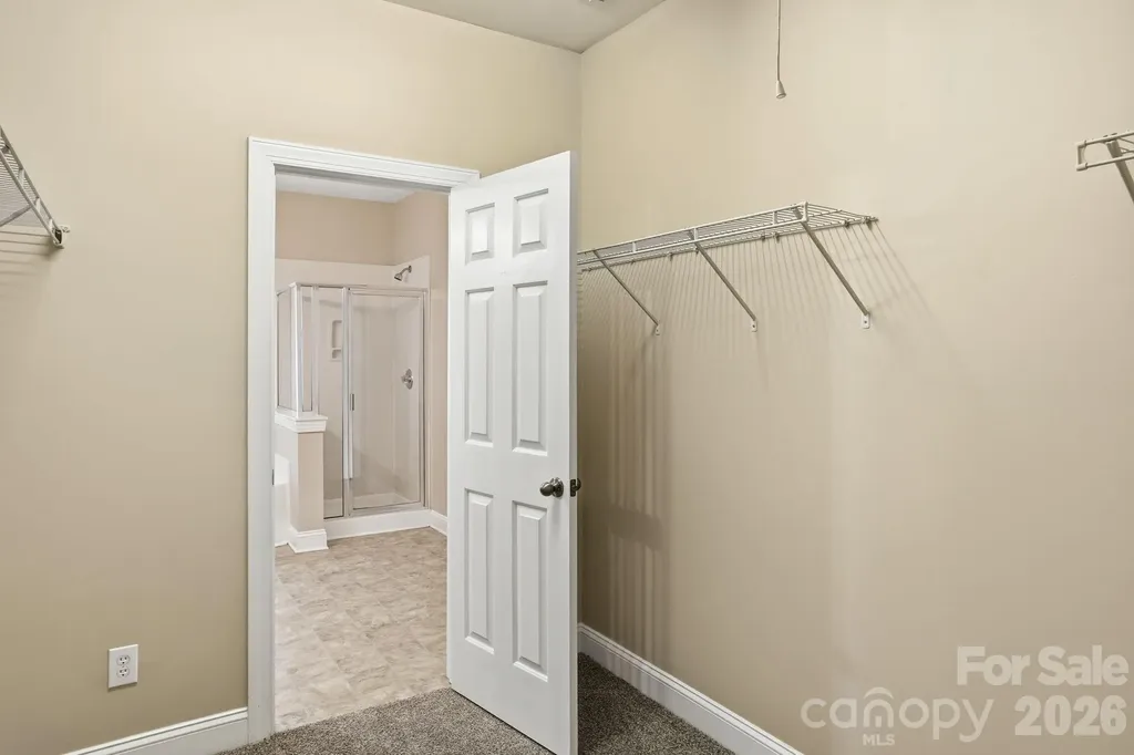 9527 Seamill Road Charlotte NC 28278