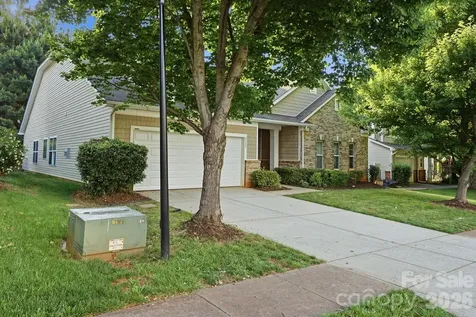 9527 Seamill Road Charlotte NC 28278