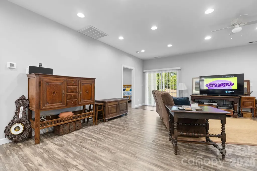 202 Ivy Court Morganton NC 28655