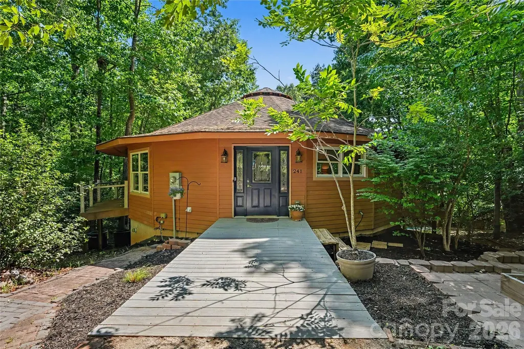 241 Spring Shore Road Statesville NC 28677